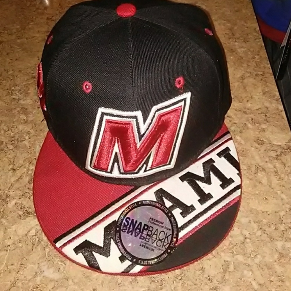 Adjustable Miami cap